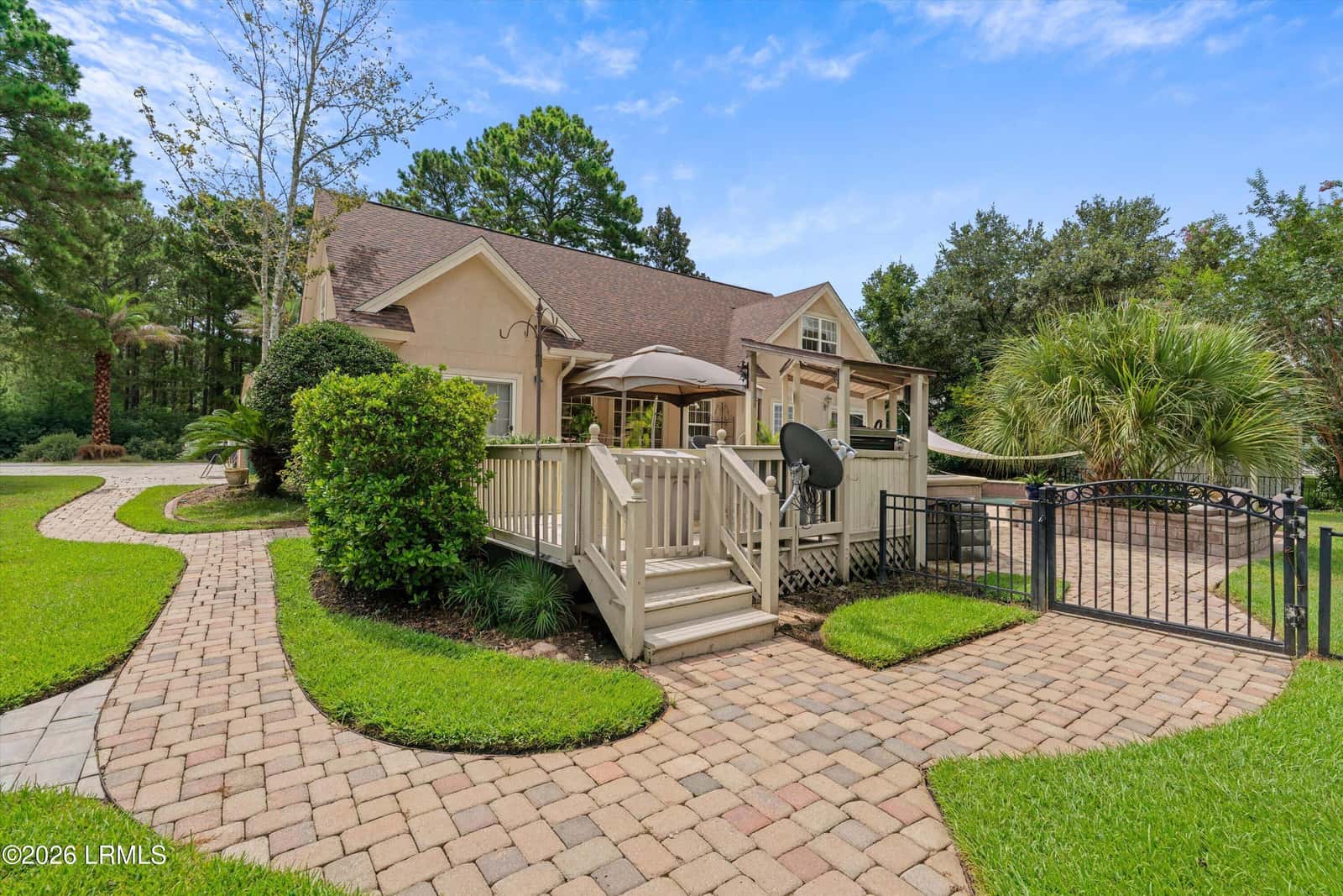 27 Ferebee Court, Bluffton, SC 29910 — photo 6 of 16