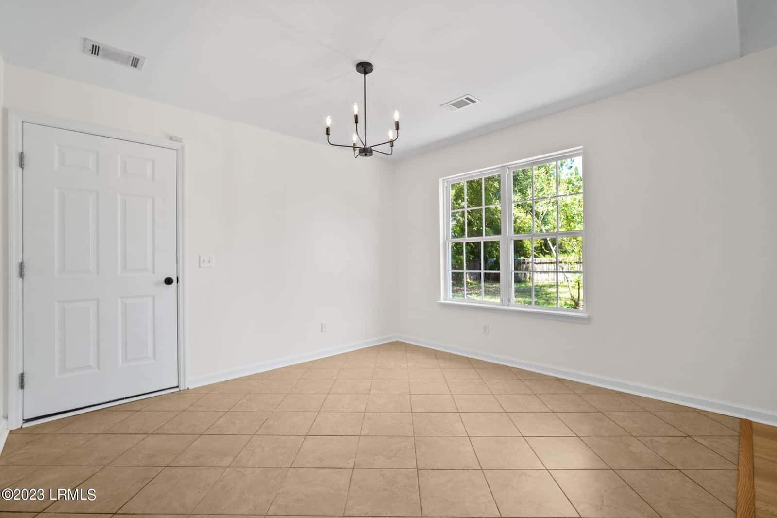 7 Grandiflora Lane, Beaufort, SC 29907 — photo 7 of 23