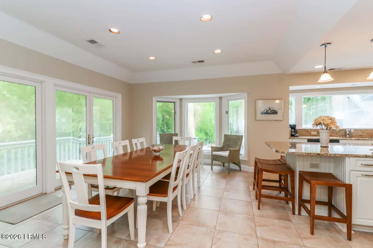 16 Sandhill Crane Road, Hilton Head Island, SC 29928 — photo 9 of 32