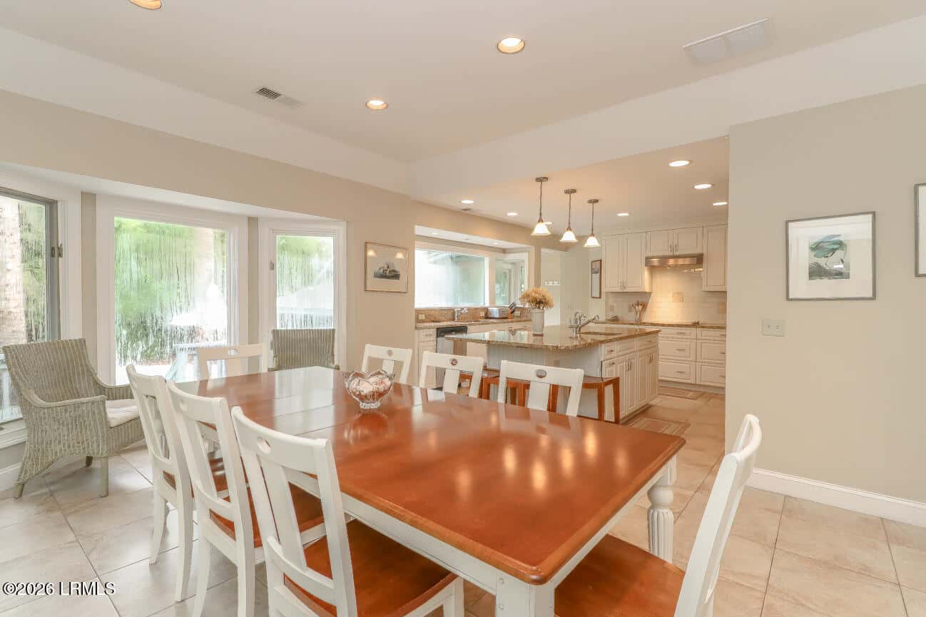 16 Sandhill Crane Road, Hilton Head Island, SC 29928 — photo 10 of 32