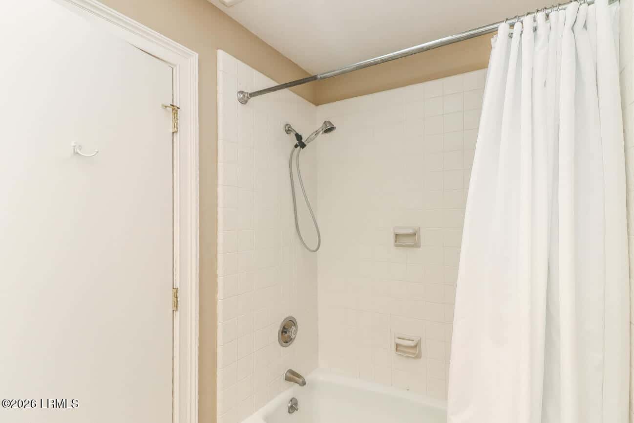 16 Sandhill Crane Road, Hilton Head Island, SC 29928 — photo 18 of 32