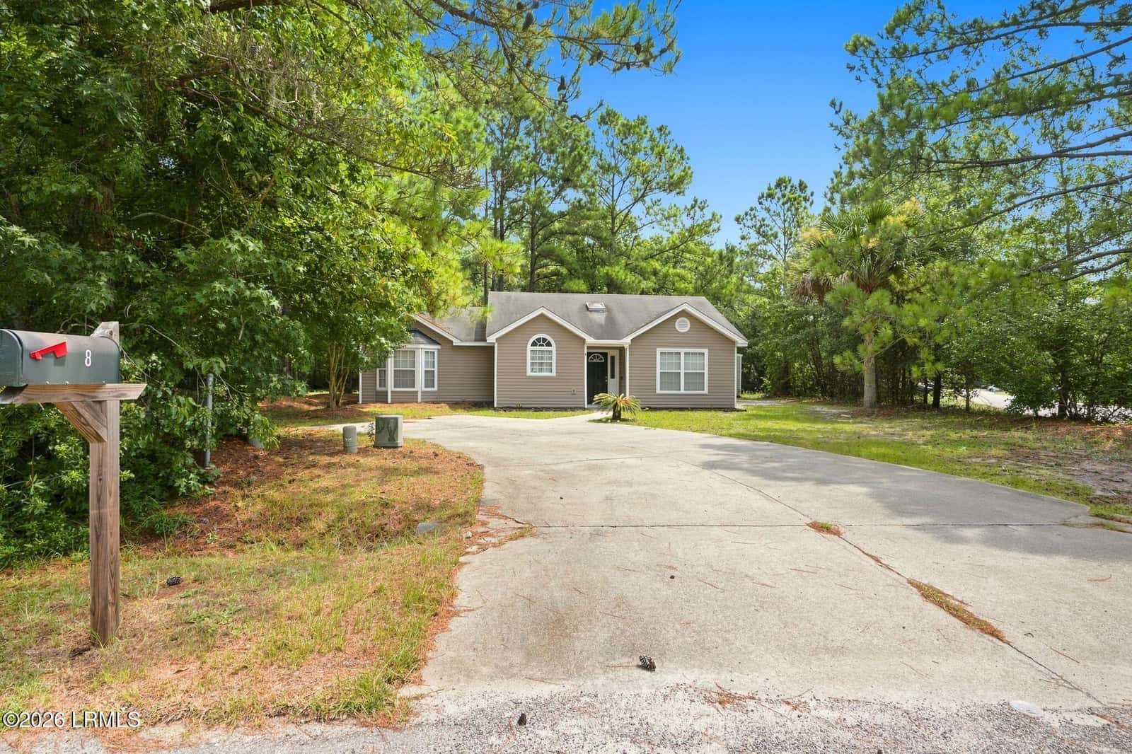 8 Star Magnolia Drive, Beaufort, SC 29907 — photo 1 of 31