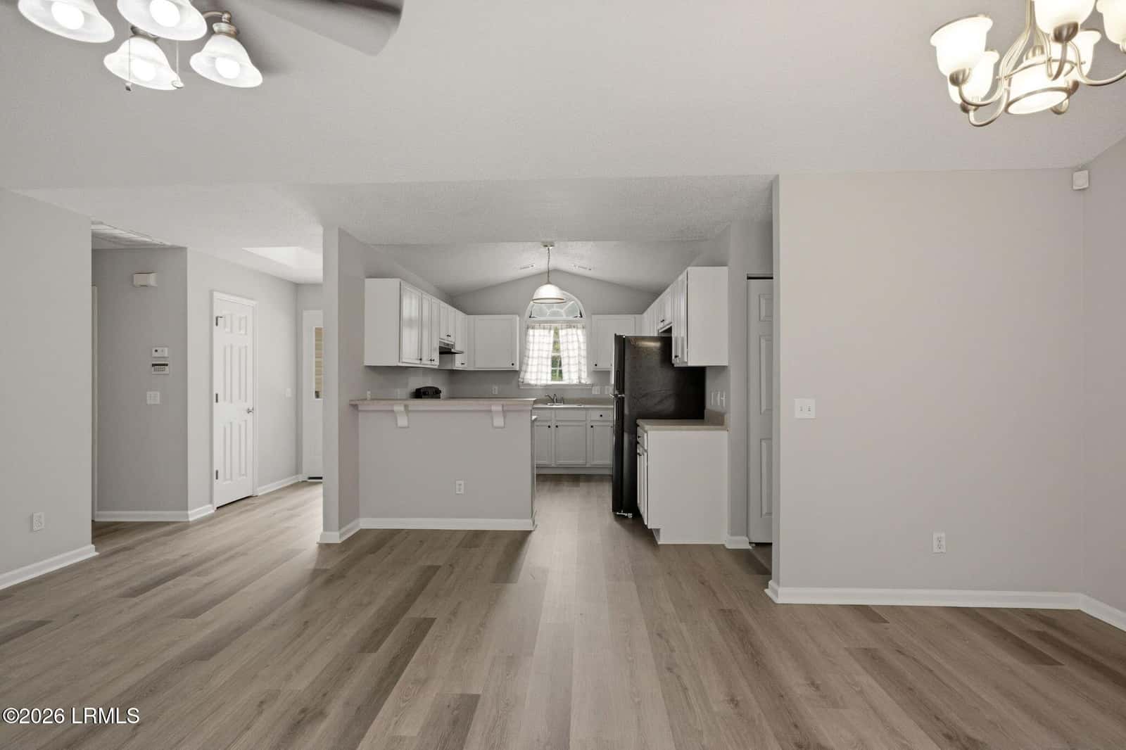 8 Star Magnolia Drive, Beaufort, SC 29907 — photo 9 of 31