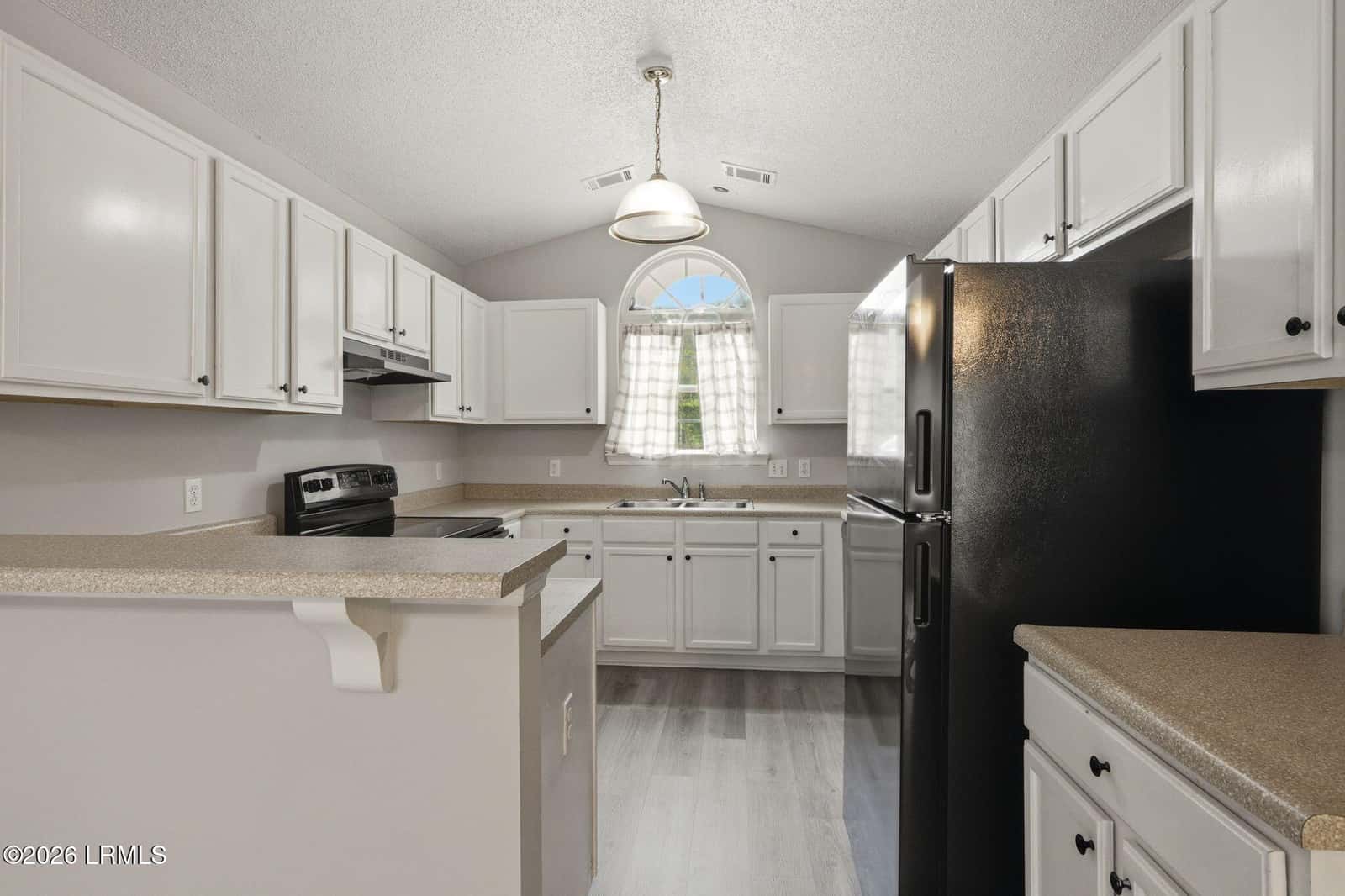 8 Star Magnolia Drive, Beaufort, SC 29907 — photo 10 of 31