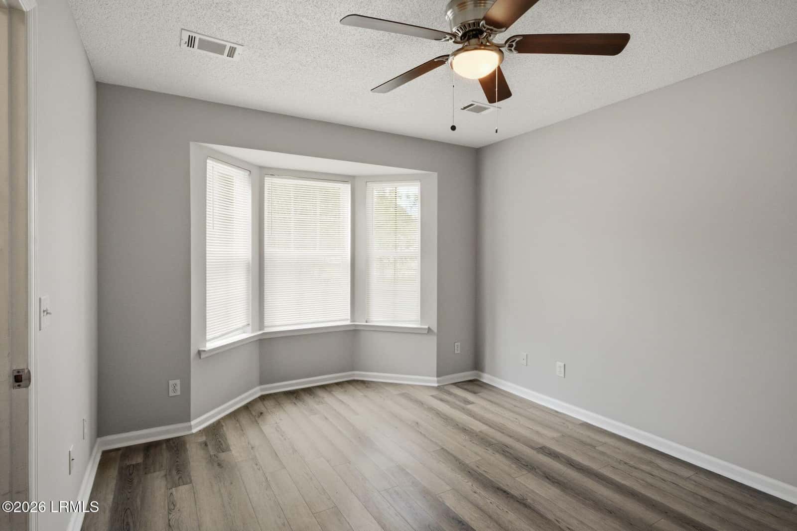 8 Star Magnolia Drive, Beaufort, SC 29907 — photo 13 of 31