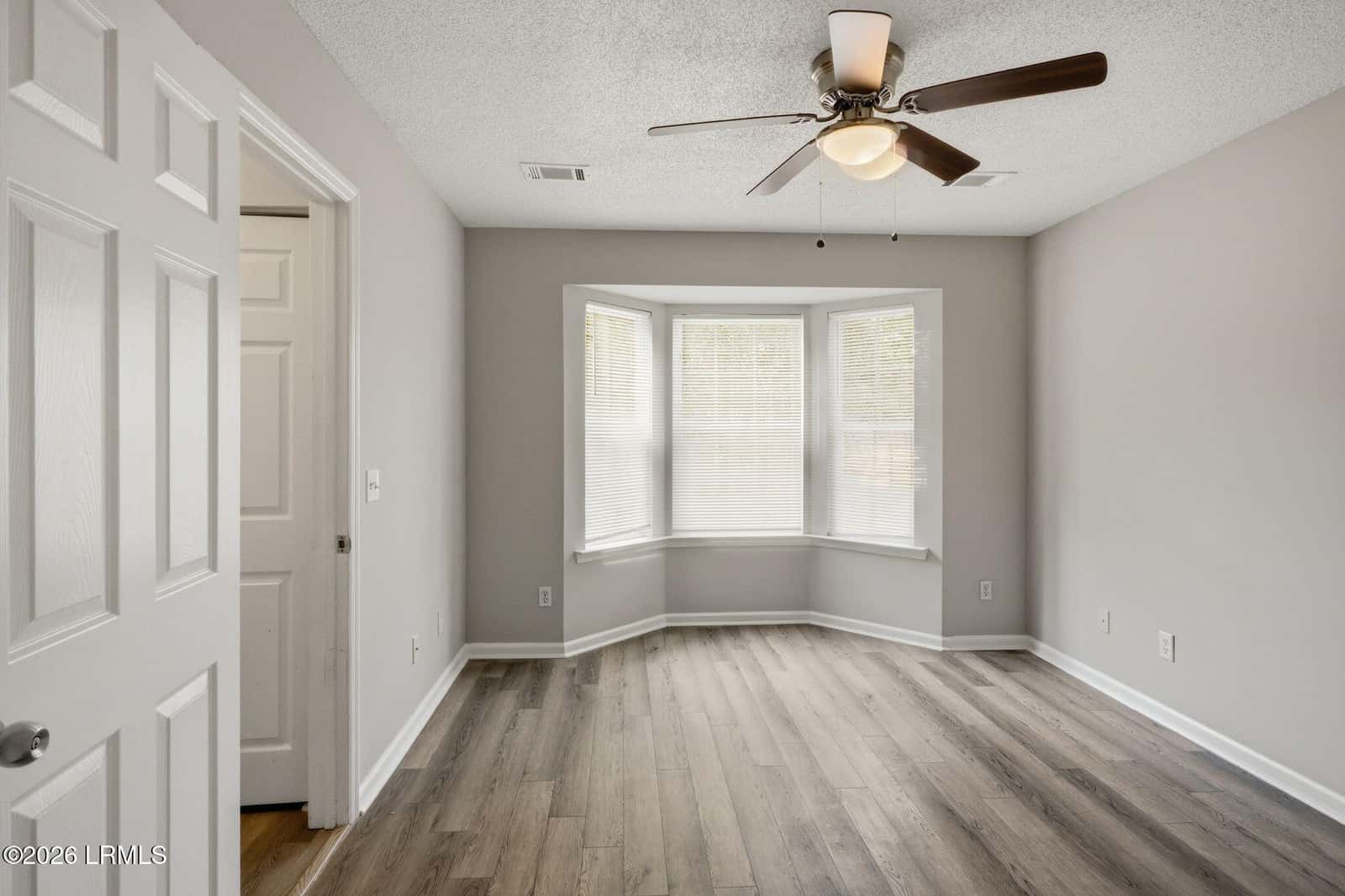 8 Star Magnolia Drive, Beaufort, SC 29907 — photo 15 of 31