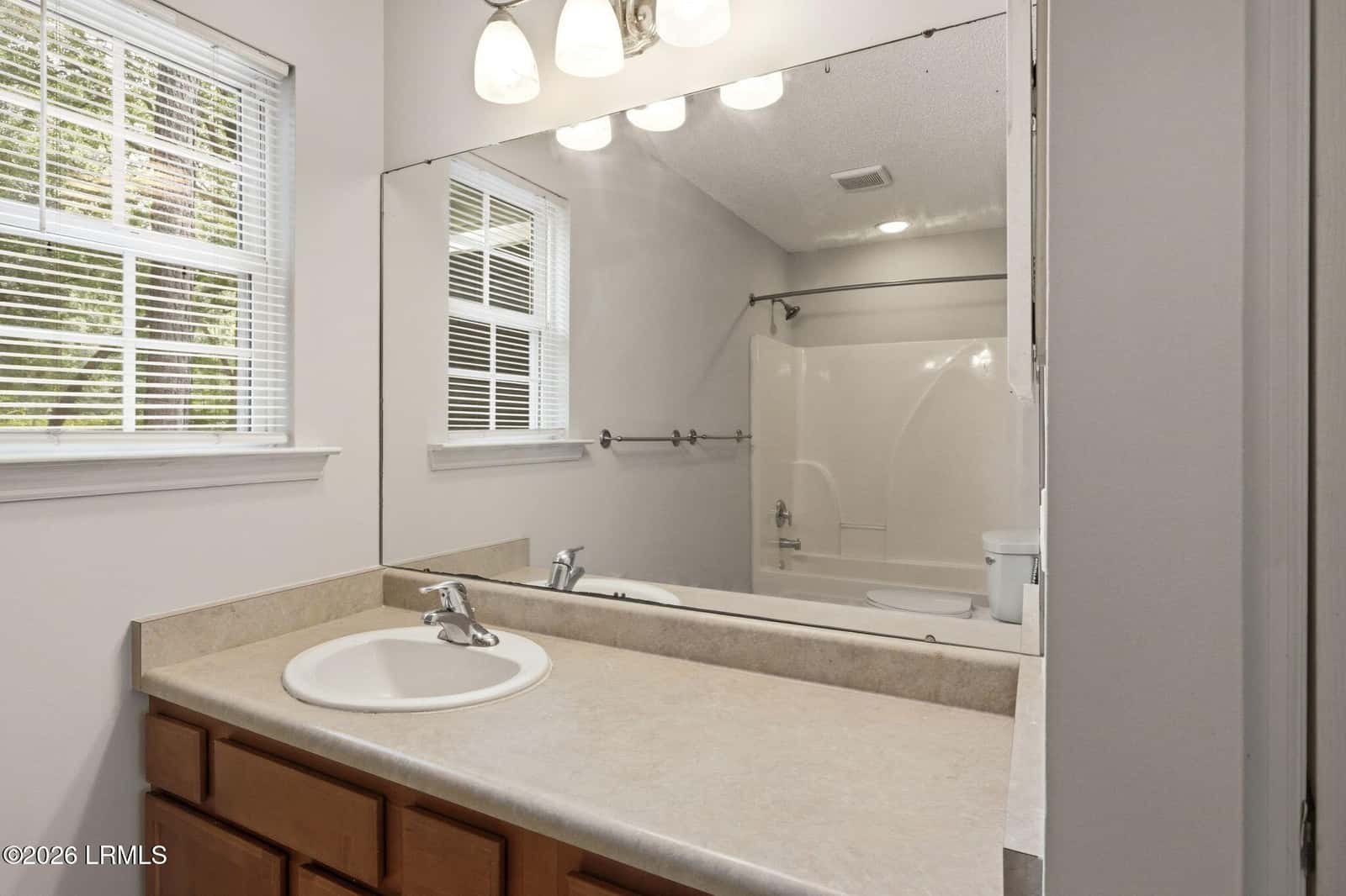 8 Star Magnolia Drive, Beaufort, SC 29907 — photo 16 of 31