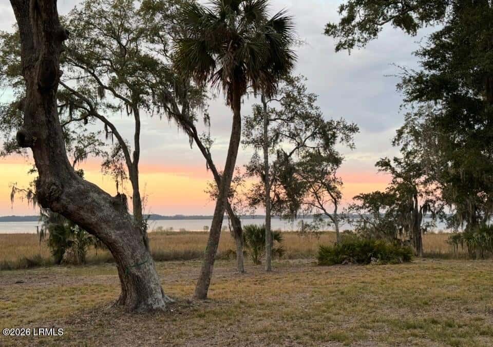 7 Turnstone Drive N, Beaufort, SC 29907 — photo 3 of 18