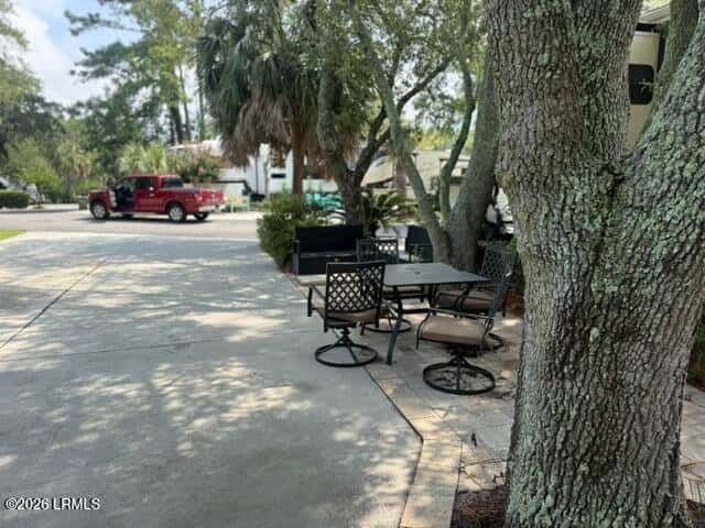 43 Jenkins Road, Hilton Head Island, SC 29926 — photo 3 of 11