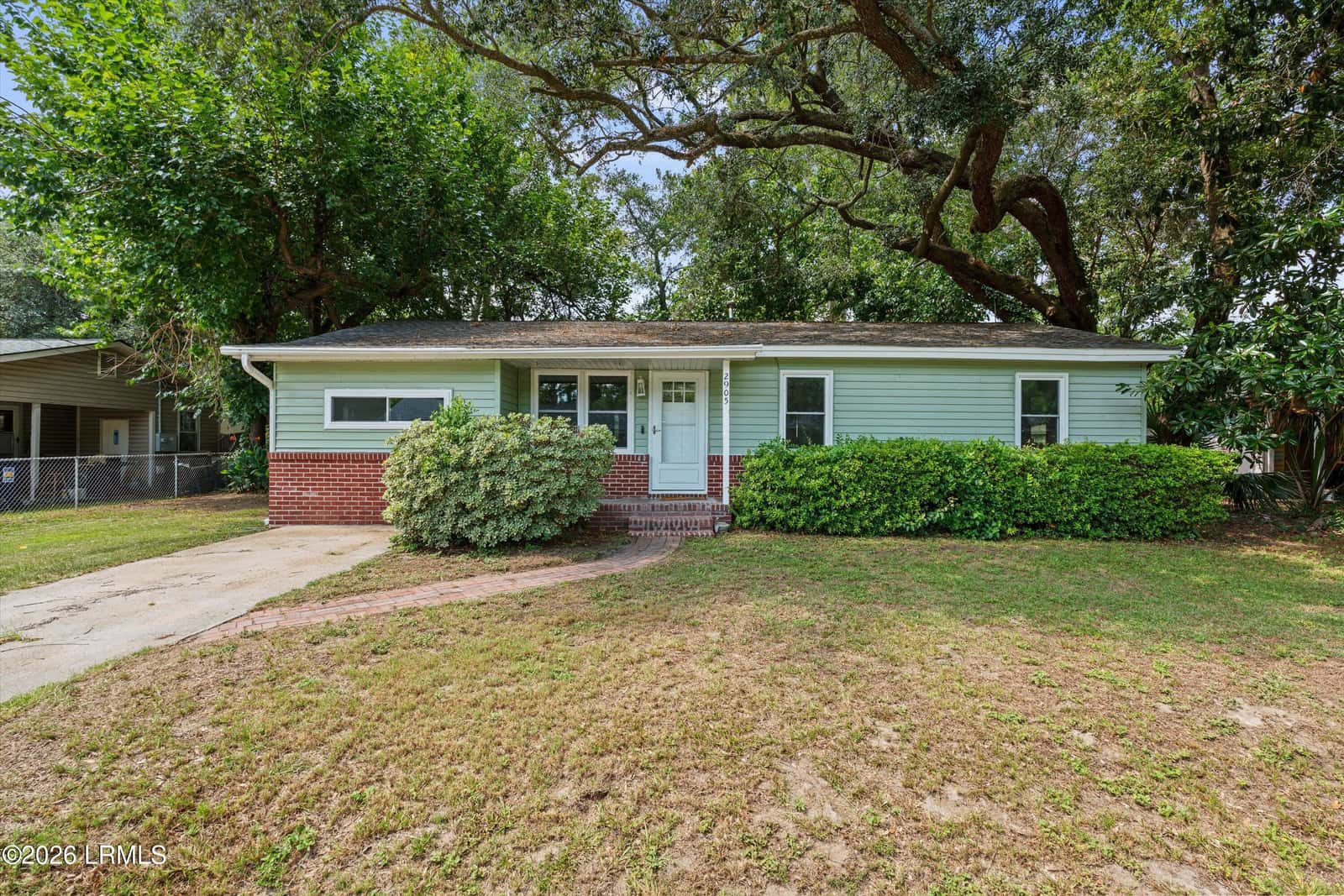 2905 Third Street, Beaufort, SC 29902 — photo 1 of 40