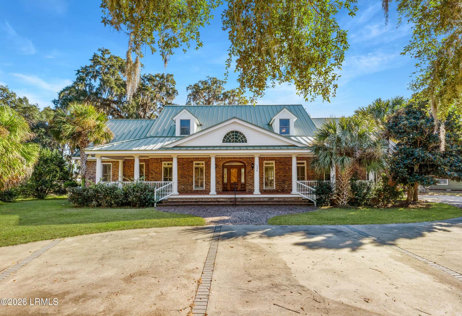 136 Retreat Plantation, Beaufort, SC 29902 — photo 1 of 54