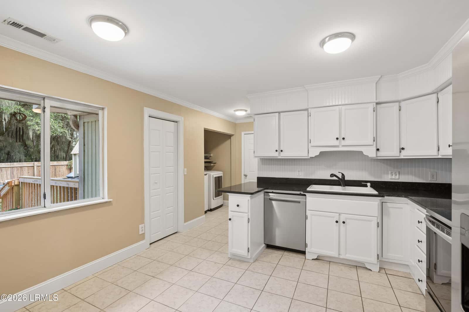 18 Partridge Circle, Beaufort, SC 29907 — photo 9 of 33
