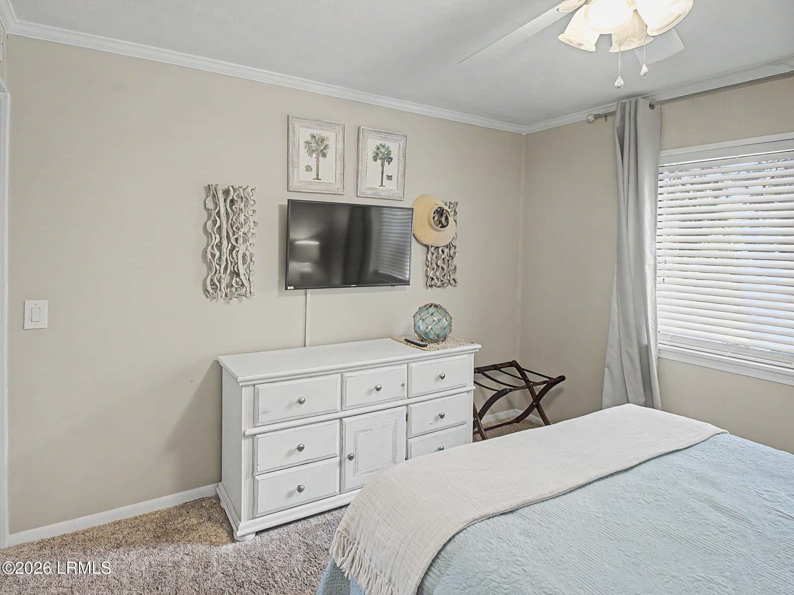 40 Folly Field Road D9, Hilton Head Island, SC 29928 — photo 25 of 54