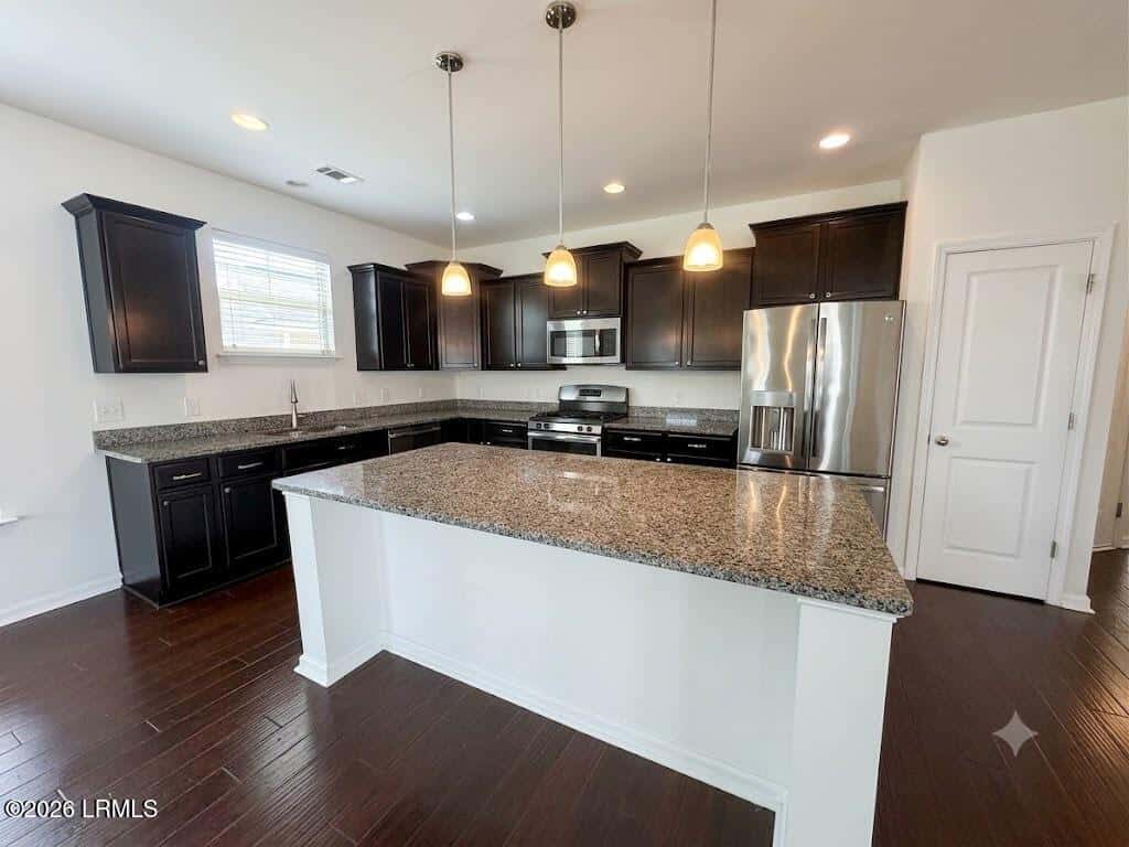 15 Beauregard Court, Beaufort, SC 29902 — photo 6 of 38