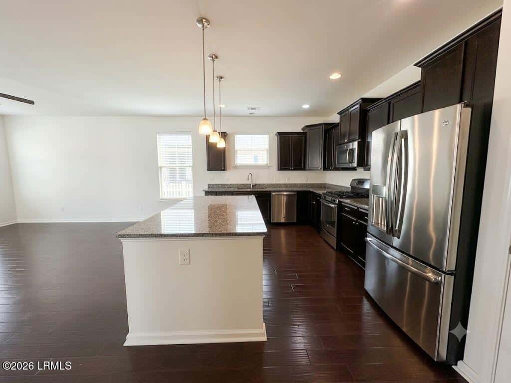 15 Beauregard Court, Beaufort, SC 29902 — photo 8 of 38