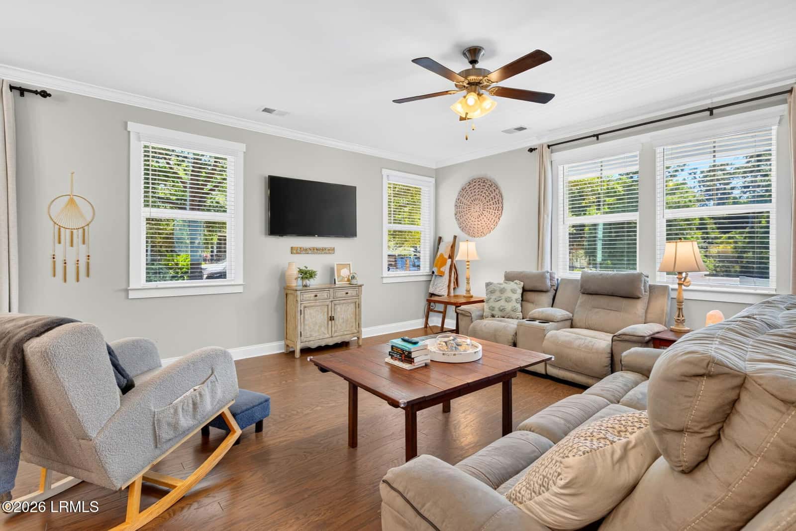 300 Coquinas, Beaufort, SC 29906 — photo 12 of 55