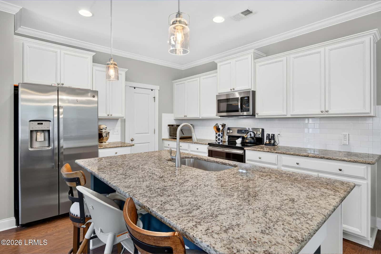 300 Coquinas, Beaufort, SC 29906 — photo 16 of 55