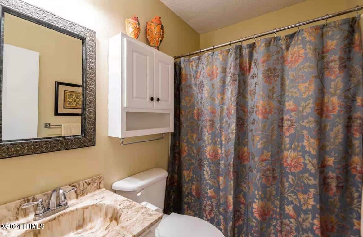 45 Folly Field Road 13e, Hilton Head Island, SC 29928 — photo 15 of 23