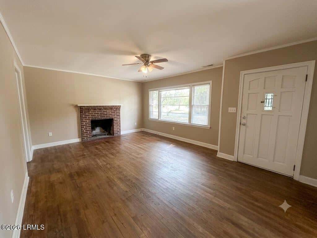 500 Pilot Street, Beaufort, SC 29902 — photo 4 of 32