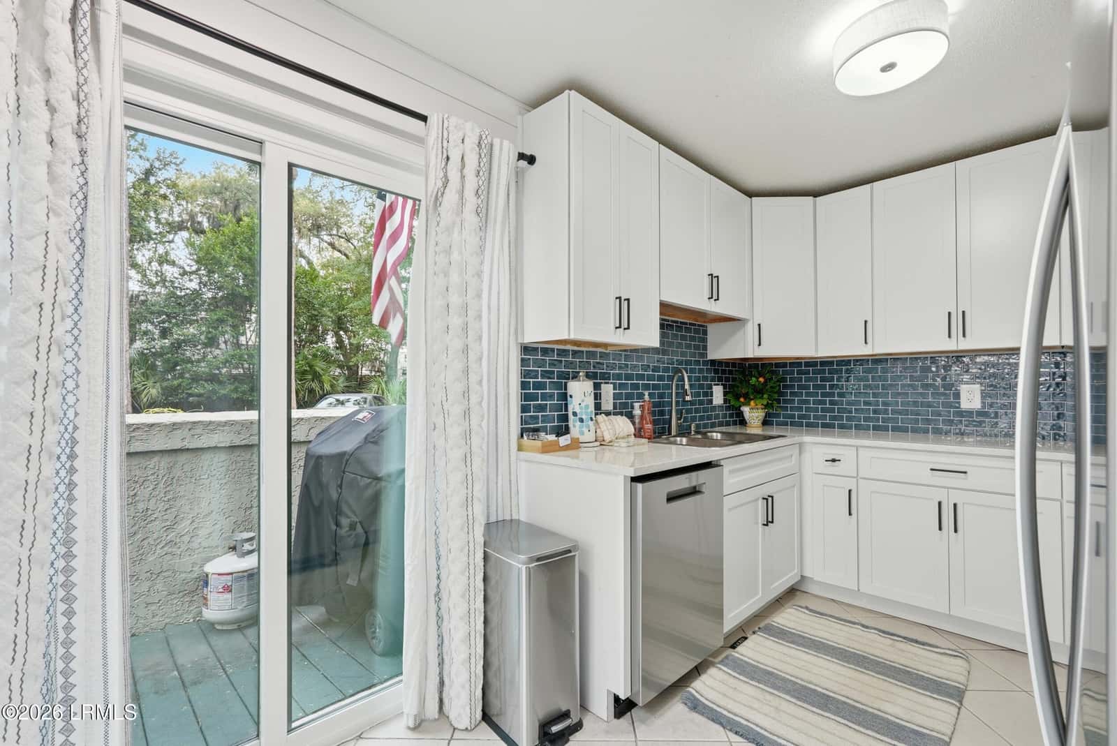 90 Gloucester Road 1003, Hilton Head Island, SC 29928 — photo 11 of 42