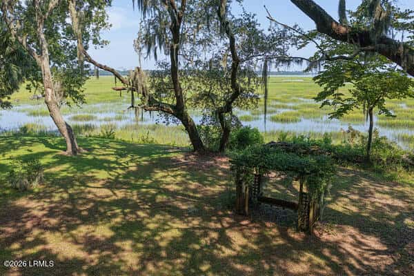 Beaufort, SC, 29902 — photo 5 of 49