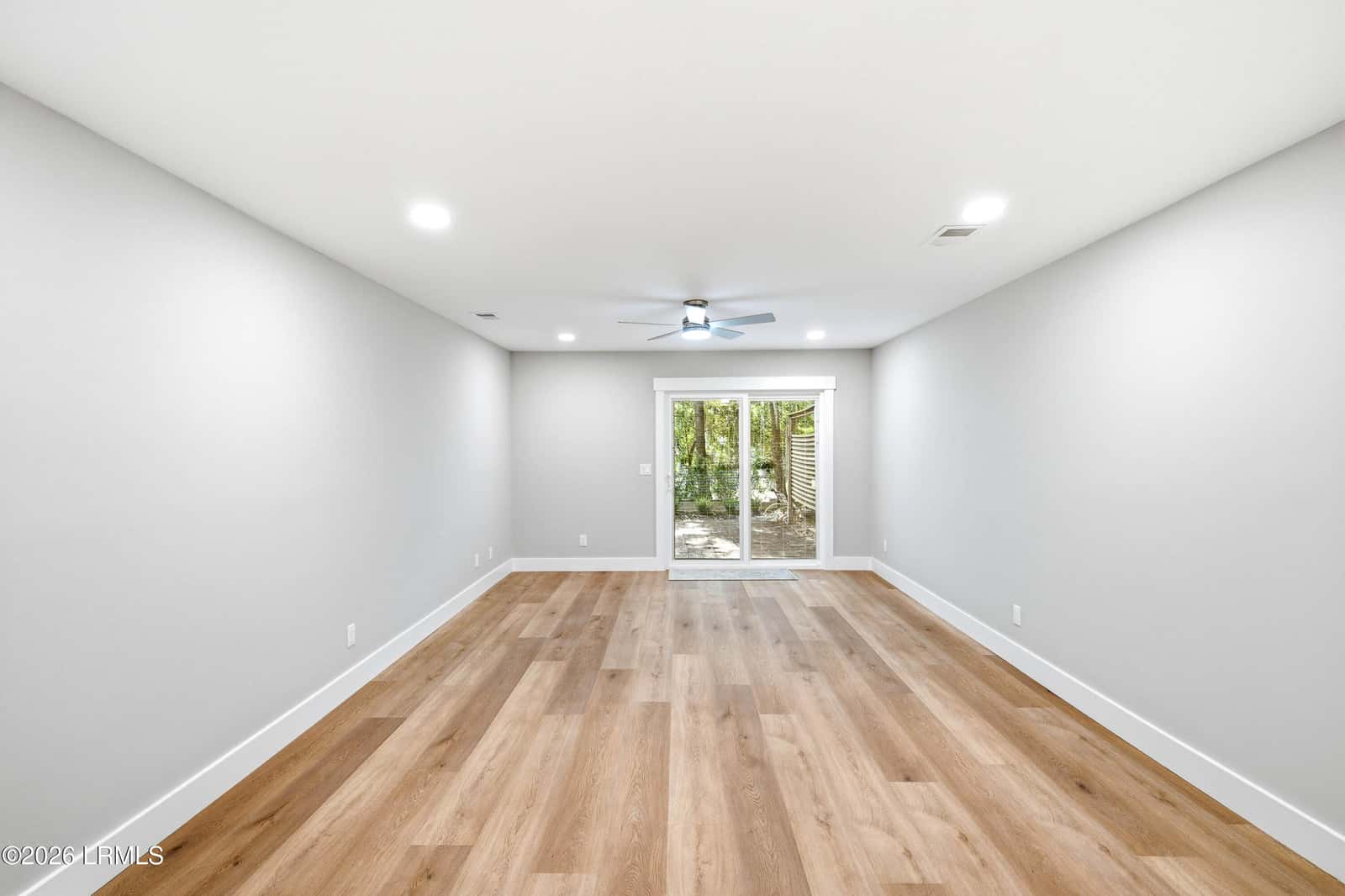 2304 Pine Court S 73, Beaufort, SC 29902 — photo 8 of 32