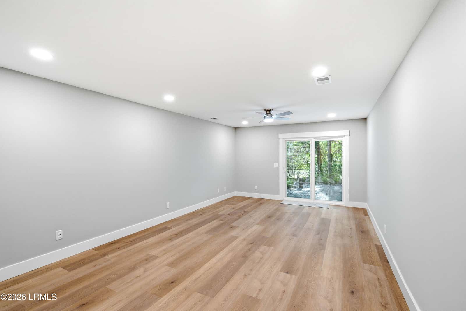 2304 Pine Court S 73, Beaufort, SC 29902 — photo 10 of 32
