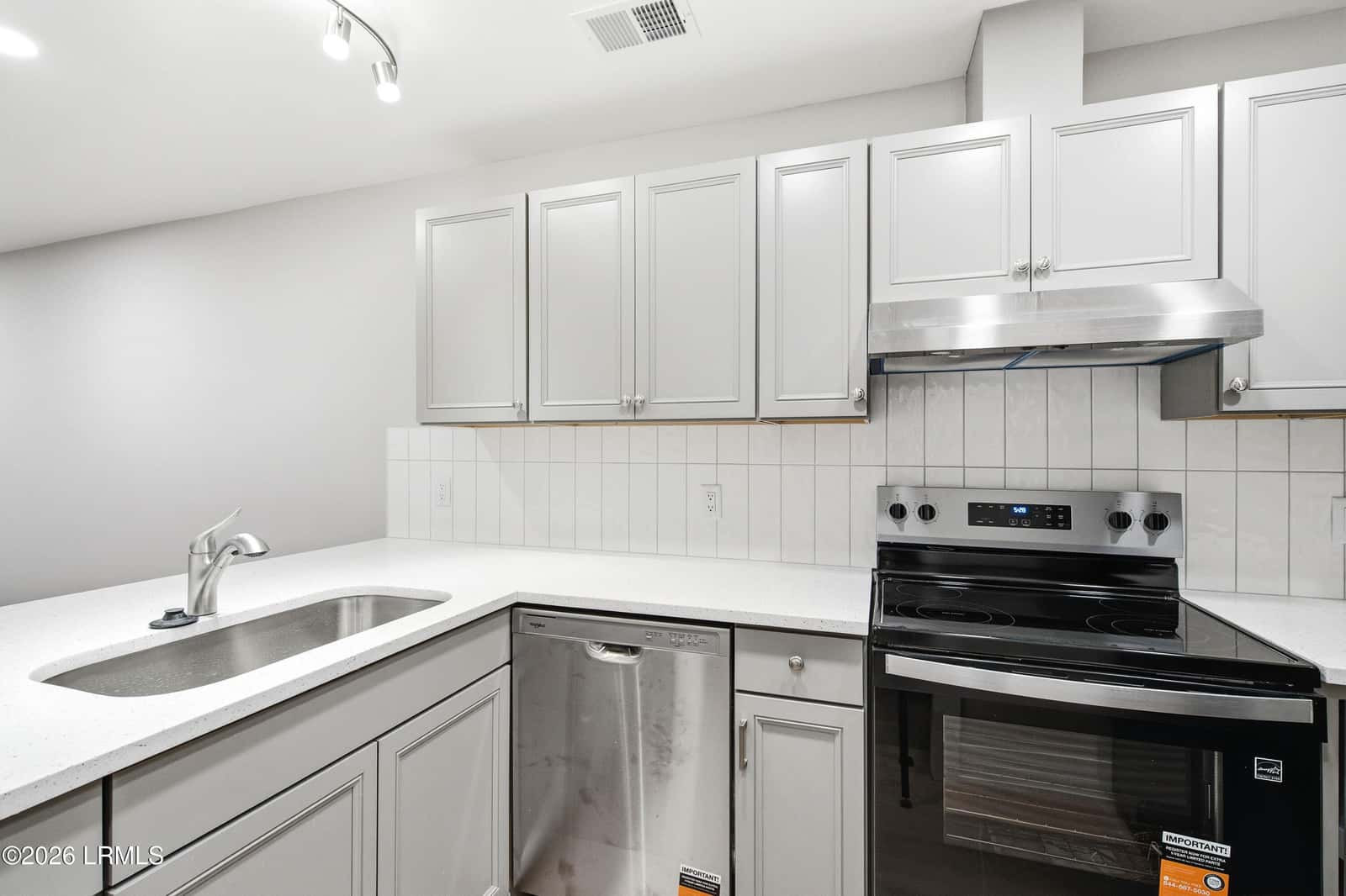 2304 Pine Court S 73, Beaufort, SC 29902 — photo 13 of 32