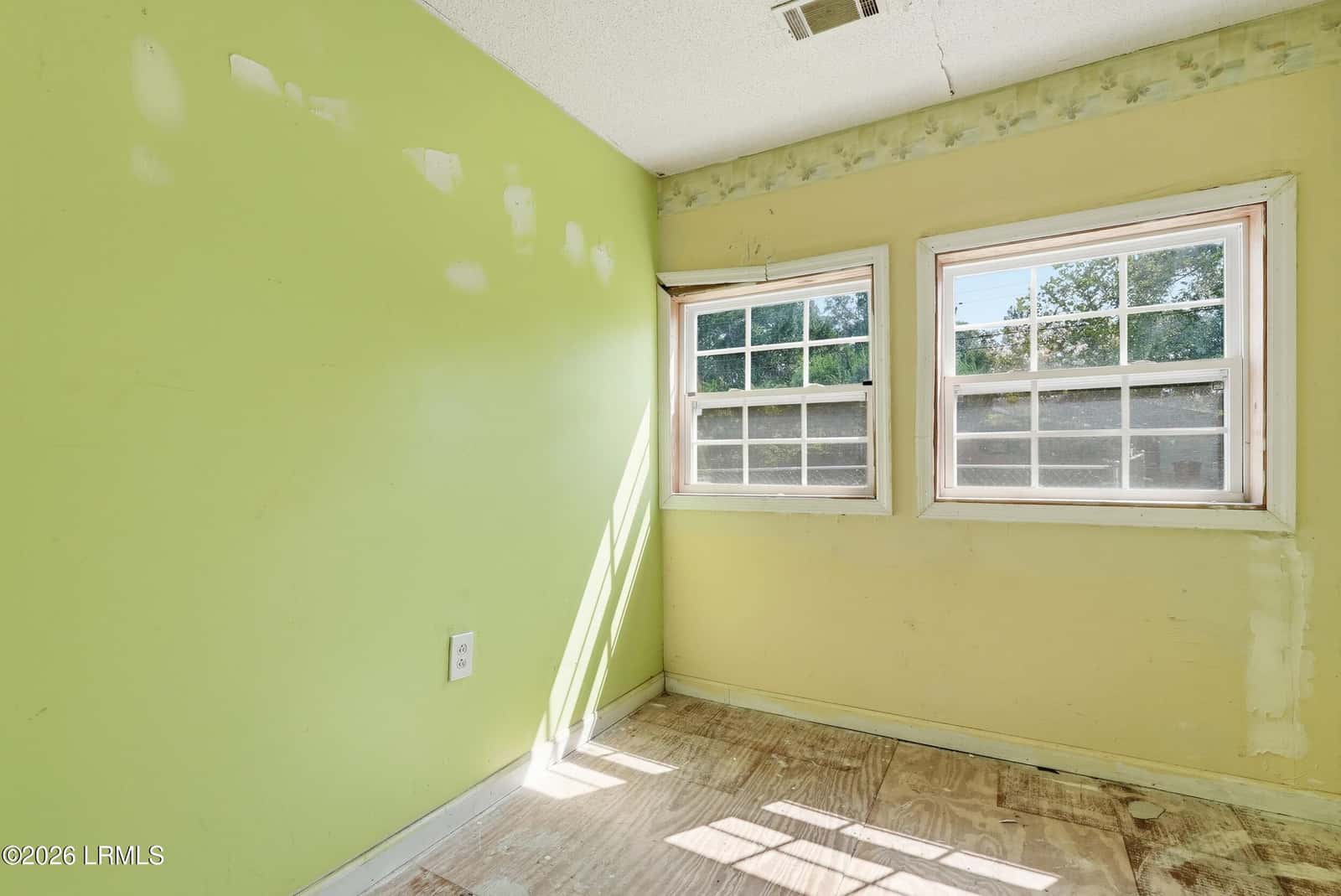 125 Lewis Street, Walterboro, SC 29488 — photo 6 of 22