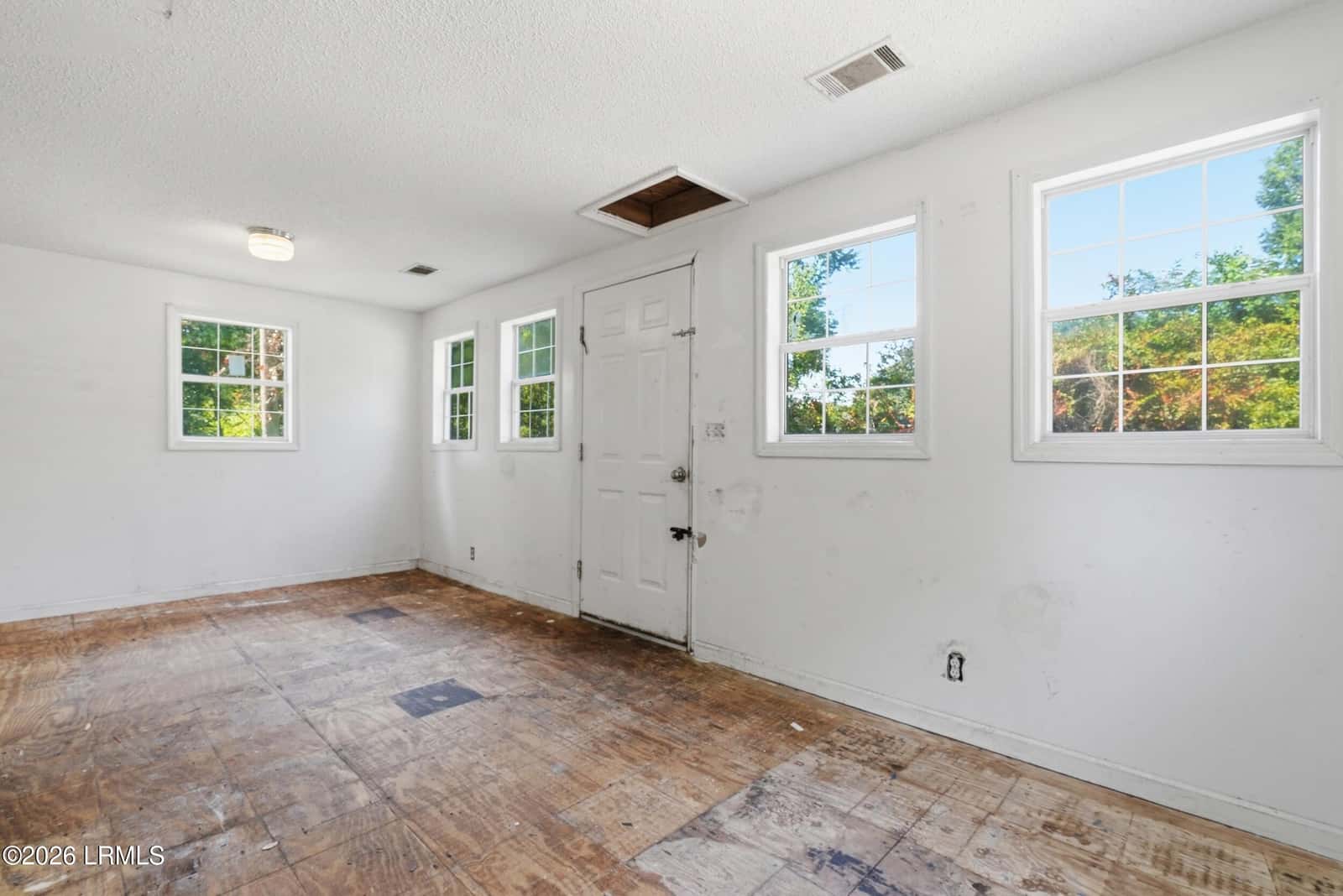 125 Lewis Street, Walterboro, SC 29488 — photo 12 of 22