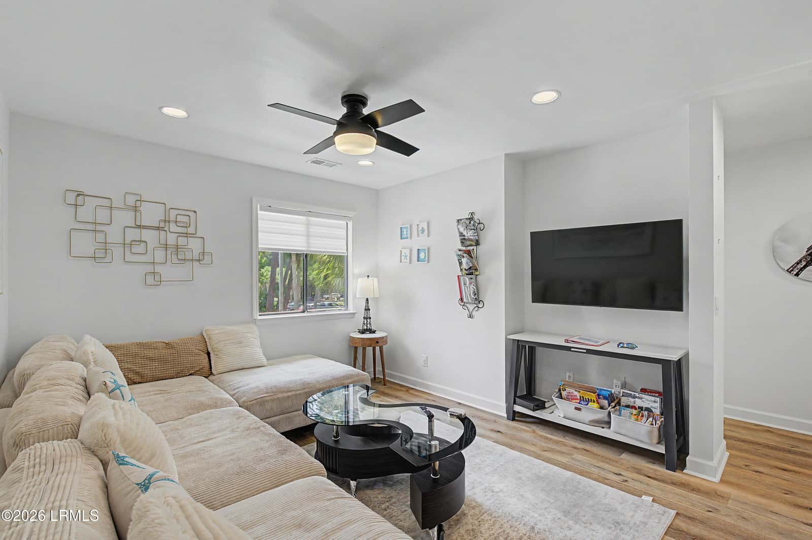 6 Woodward Avenue I2, Hilton Head Island, SC 29928 — photo 3 of 17