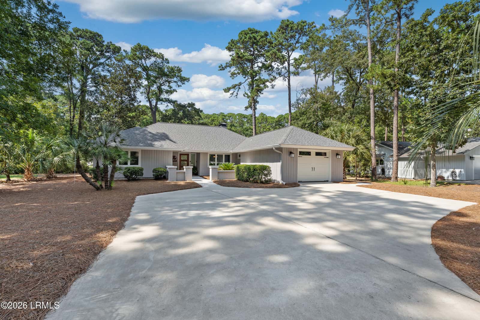 27 Pineland Road, Hilton Head Island, SC 29926 — photo 11 of 76