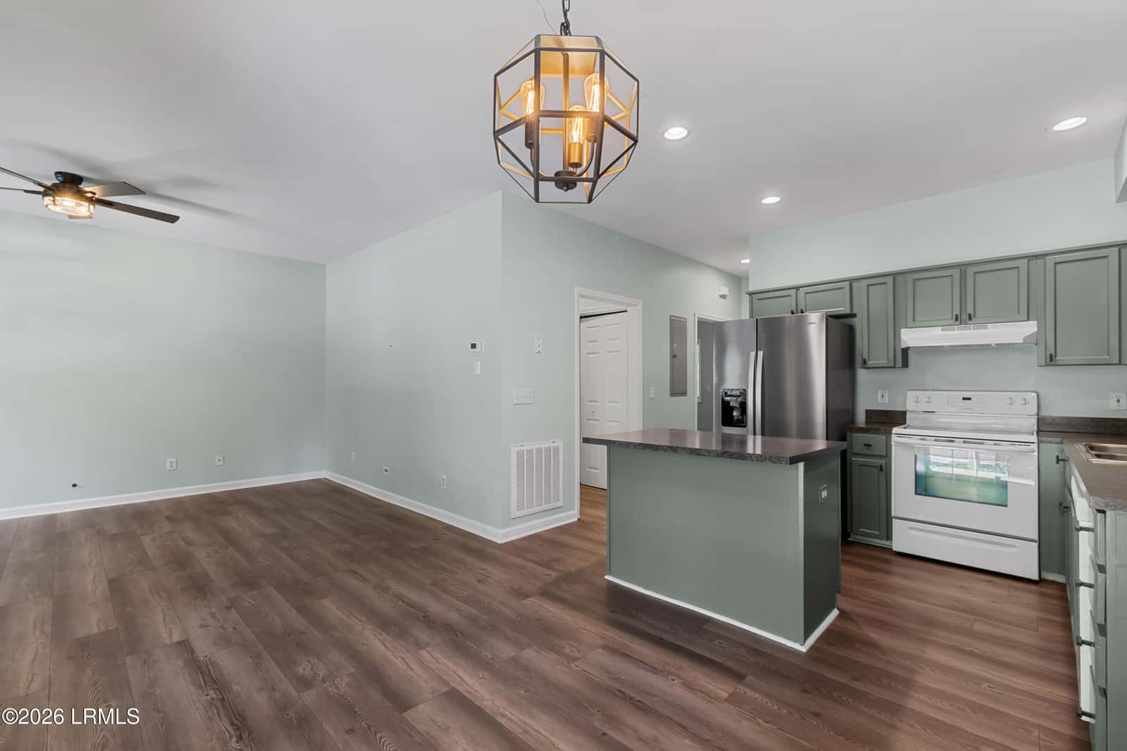 2618 Holmes Drive A, Beaufort, SC 29902 — photo 9 of 25
