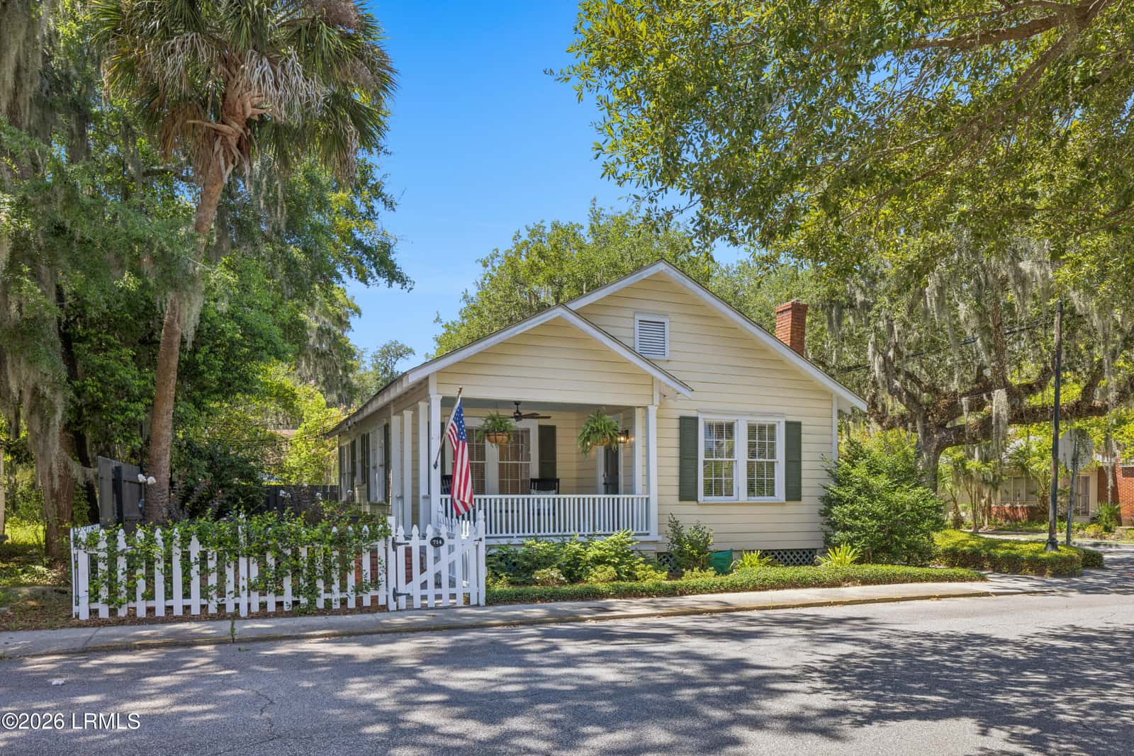 714 Charles Street, Beaufort, SC 29902 — photo 15 of 68