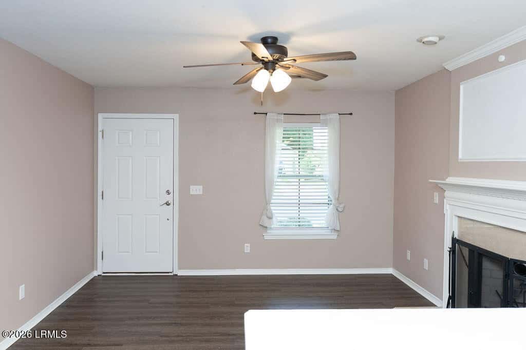 193 University Parkway, Bluffton, SC 29909 — photo 9 of 74