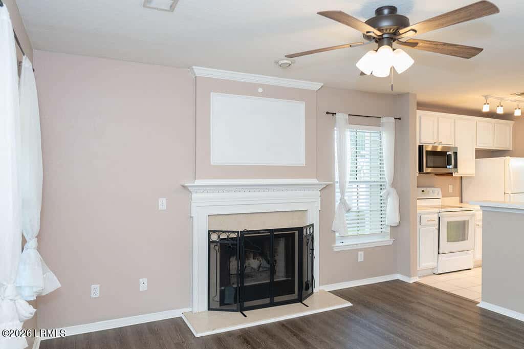 193 University Parkway, Bluffton, SC 29909 — photo 12 of 74