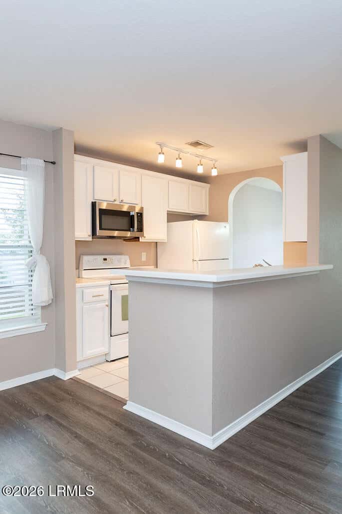 193 University Parkway, Bluffton, SC 29909 — photo 15 of 74