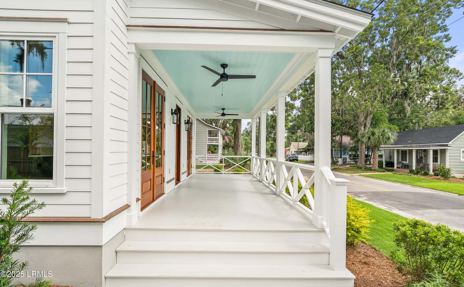 902 Harrington Street, Beaufort, SC 29902 — photo 2 of 21