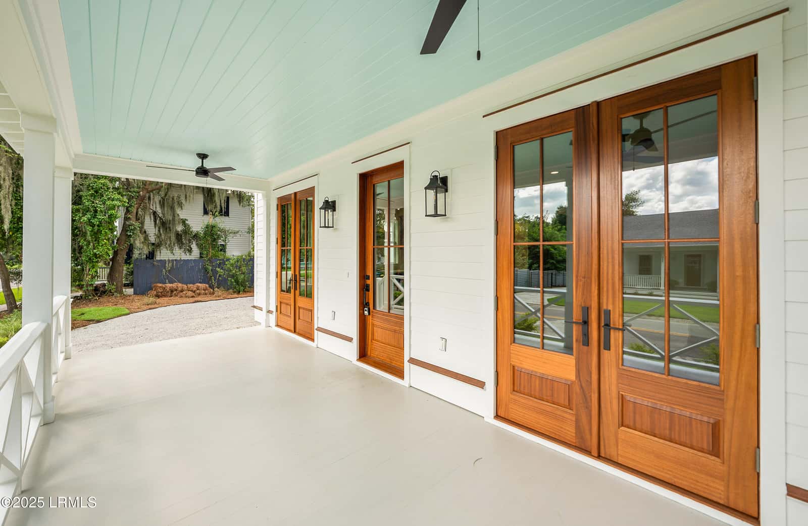 902 Harrington Street, Beaufort, SC 29902 — photo 4 of 21