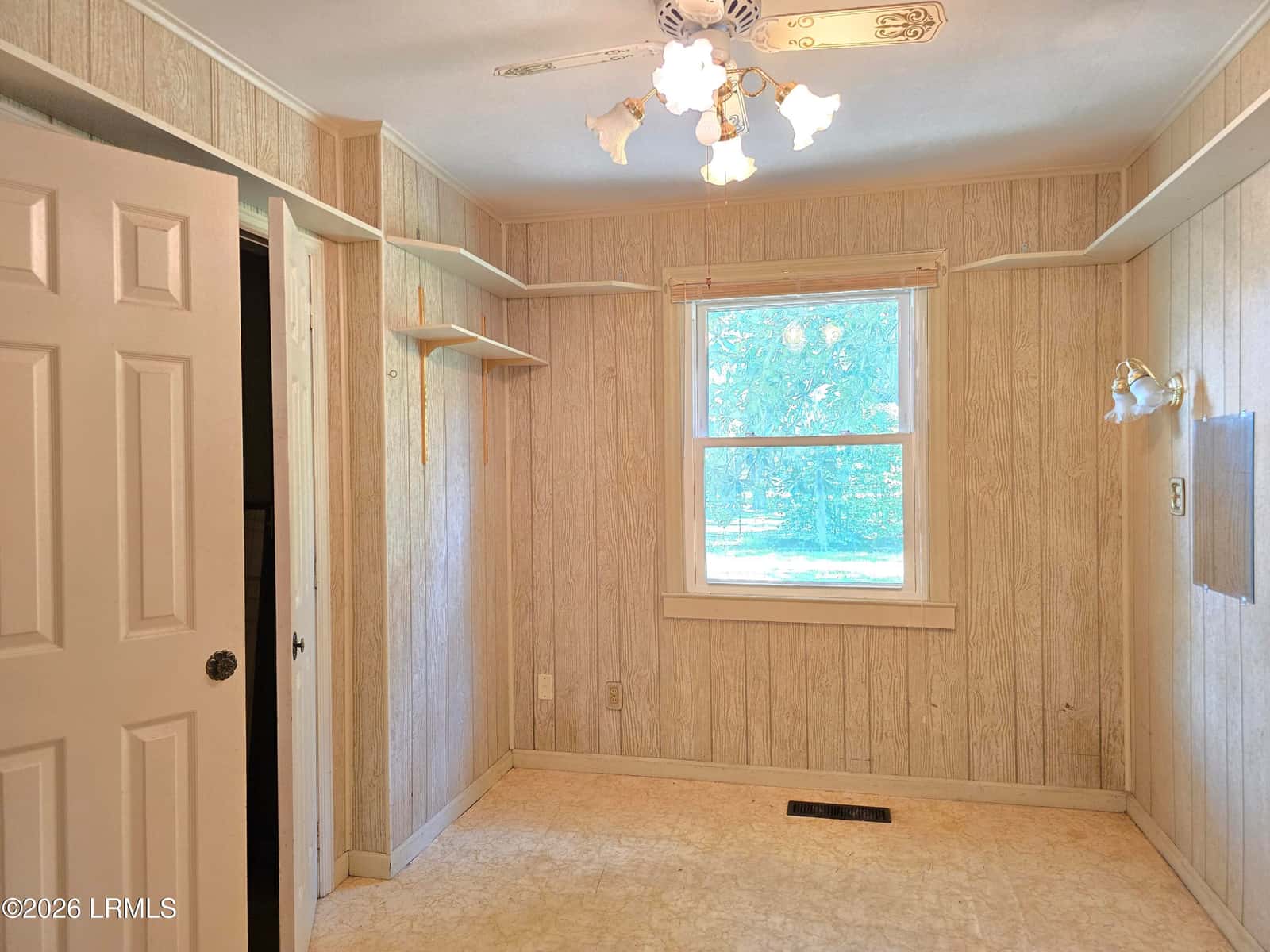 1403 Newcastle Street, Beaufort, SC 29902 — photo 13 of 26