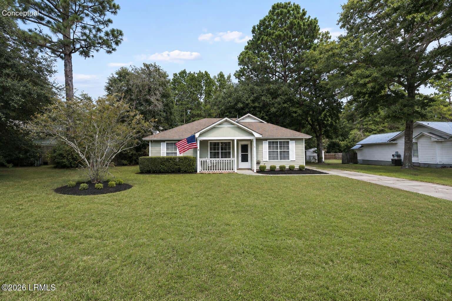 16 Robin Way, Beaufort, SC 29907 — photo 2 of 29