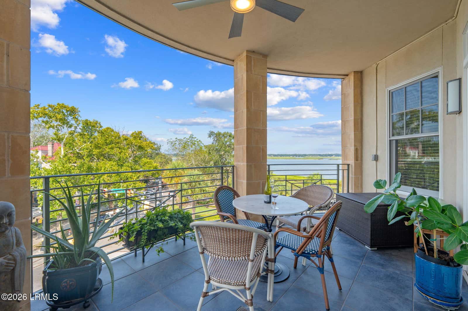 700 Bay Street 301, Beaufort, SC 29902 — photo 7 of 85