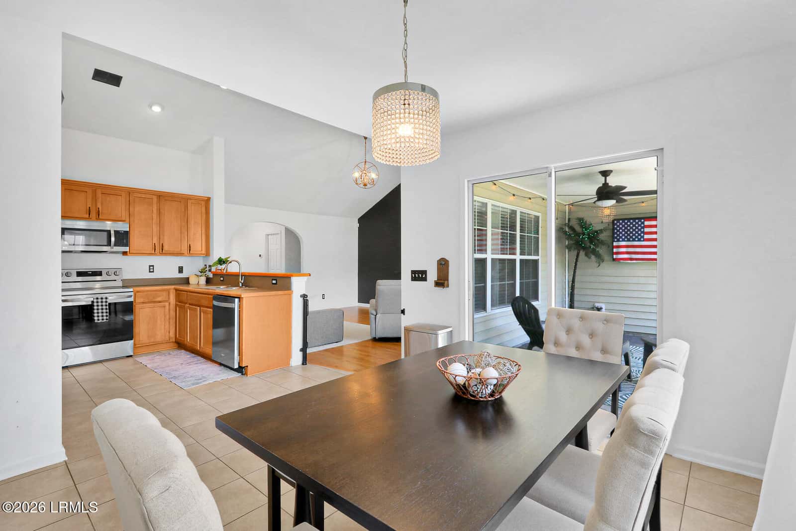 2204 Blakers Boulevard, Bluffton, SC 29909 — photo 10 of 38