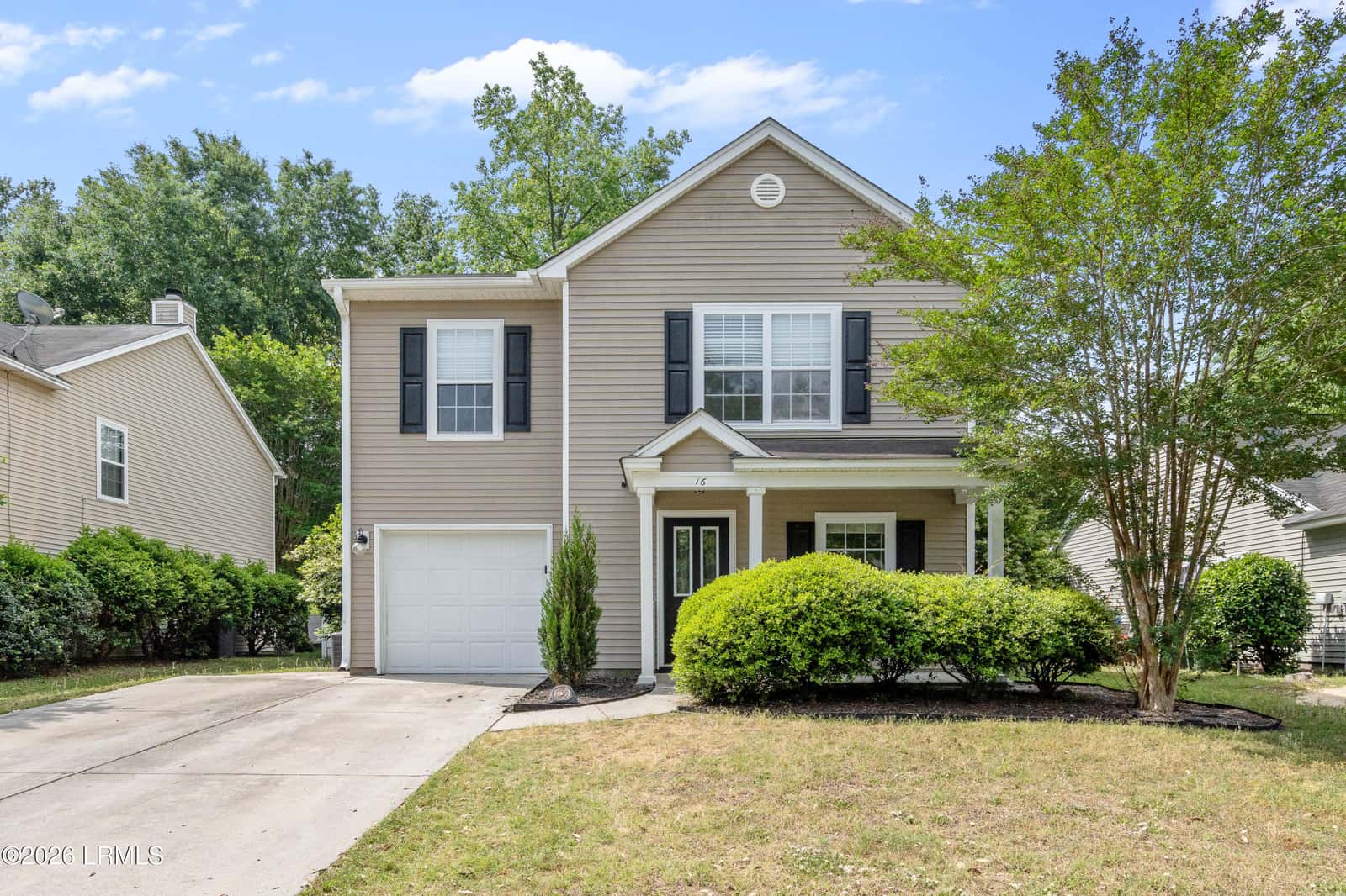 16 Harbison Place, Beaufort, SC 29906 — photo 1 of 20