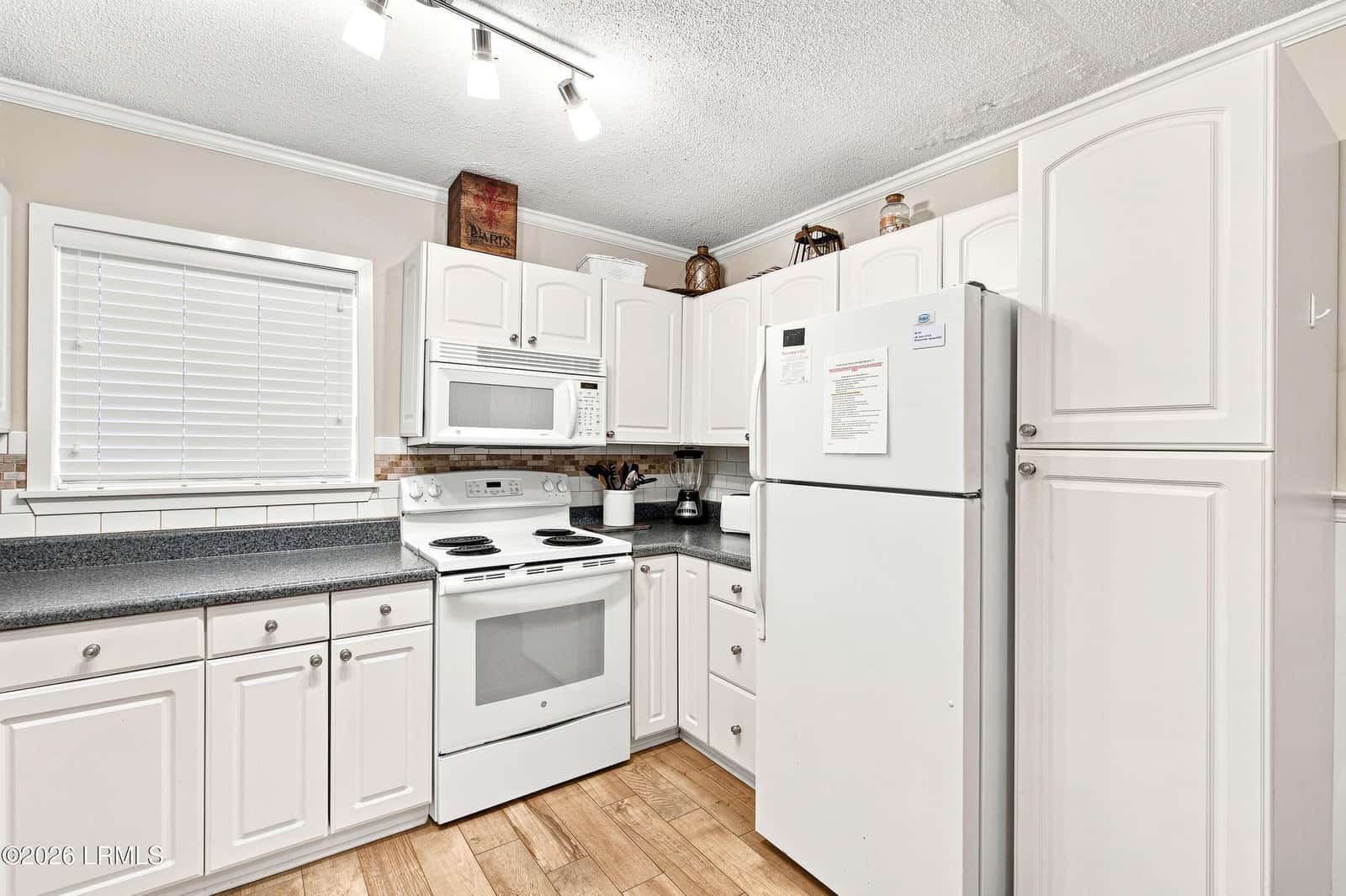663 William Hilton Parkway 2123, Hilton Head Island, SC 29928 — photo 10 of 52