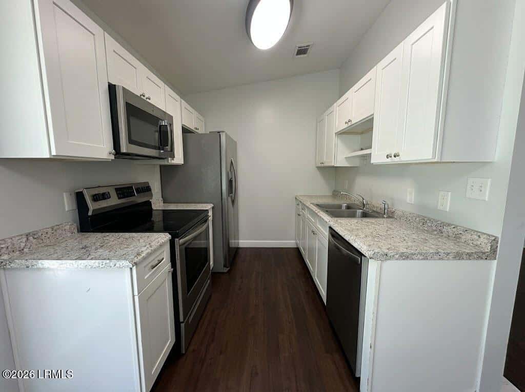 1809 Oconnell Street, Beaufort, SC 29902 — photo 4 of 25