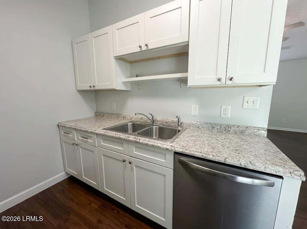 1809 Oconnell Street, Beaufort, SC 29902 — photo 5 of 25