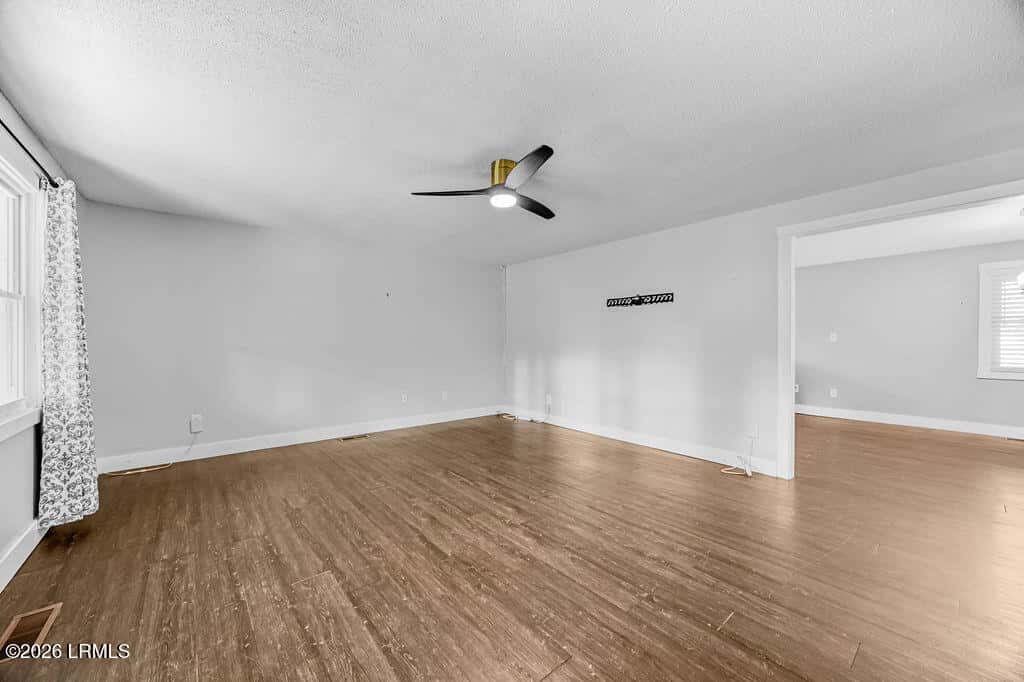 120 Wirsching Lane, Walterboro, SC 29488 — photo 7 of 30
