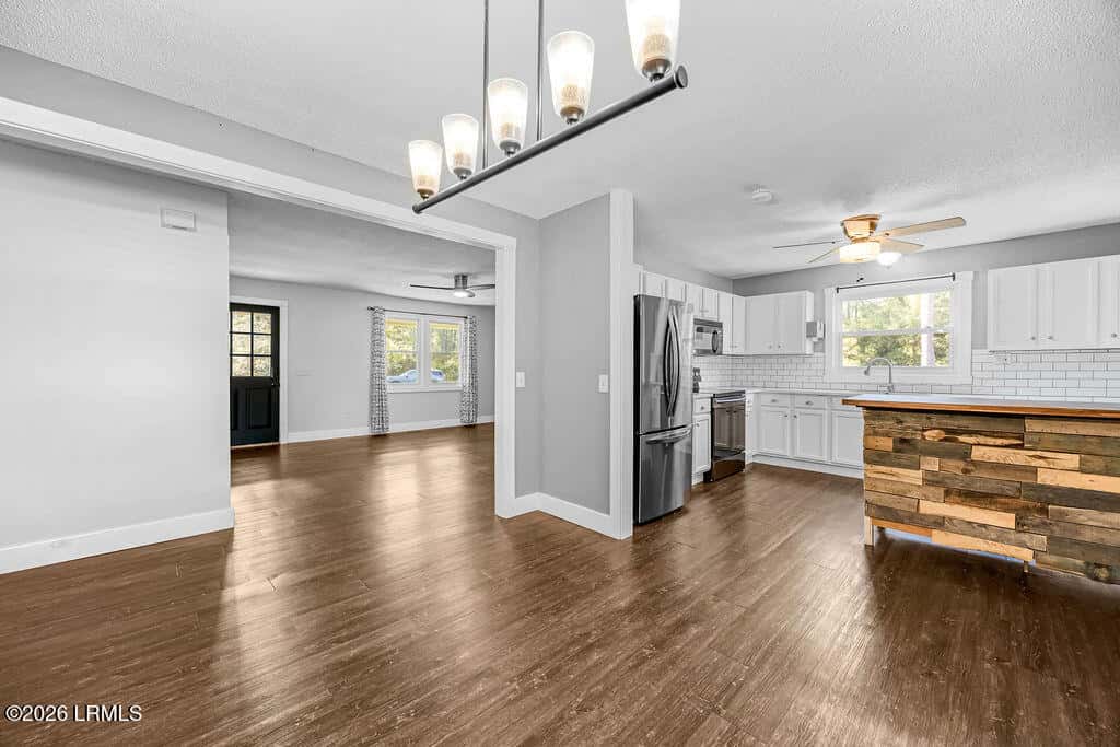 120 Wirsching Lane, Walterboro, SC 29488 — photo 10 of 30
