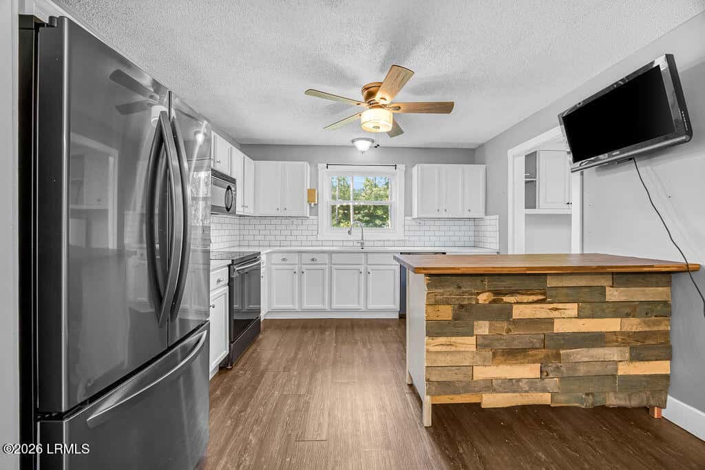 120 Wirsching Lane, Walterboro, SC 29488 — photo 11 of 30